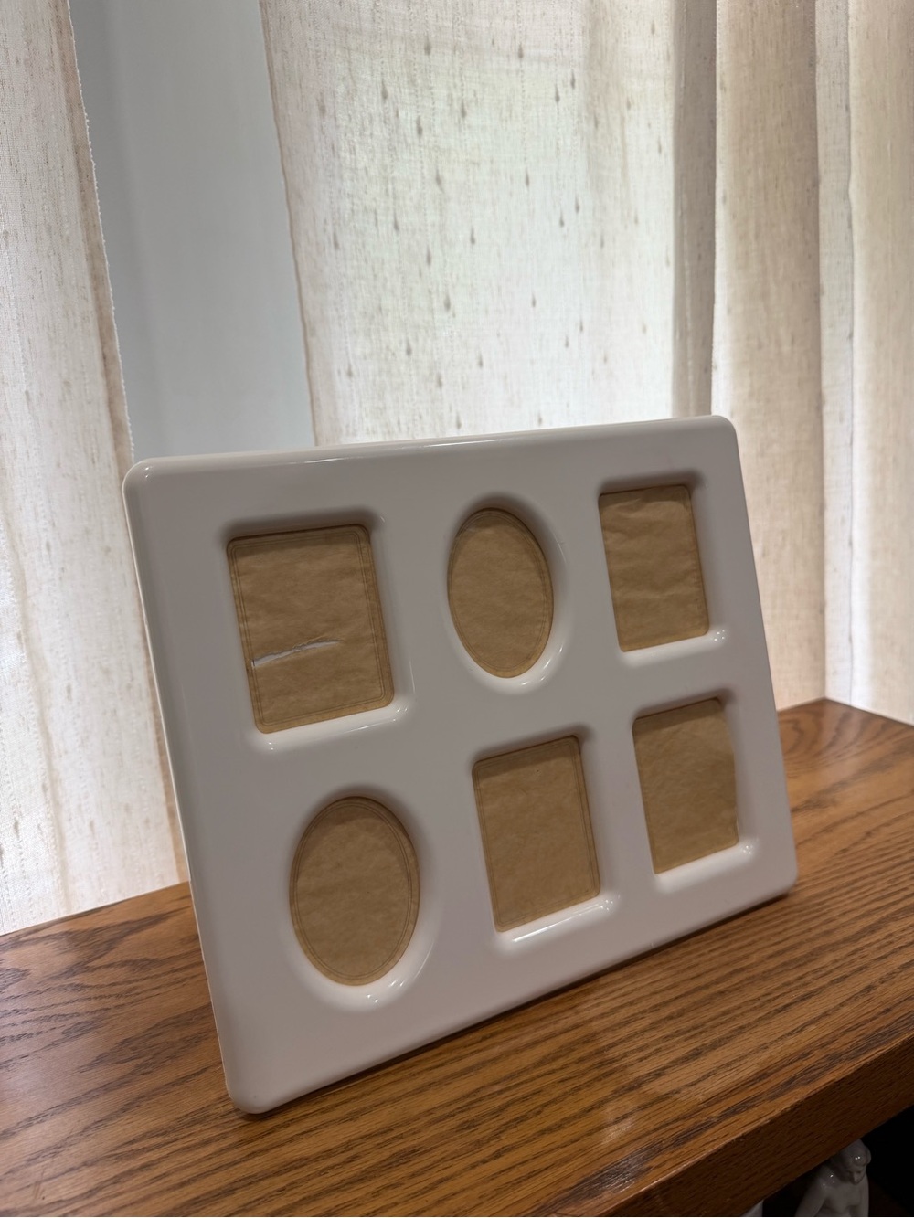 Vintage 1980s Tupperware "Memory Mates" white plastic photo collage frame.